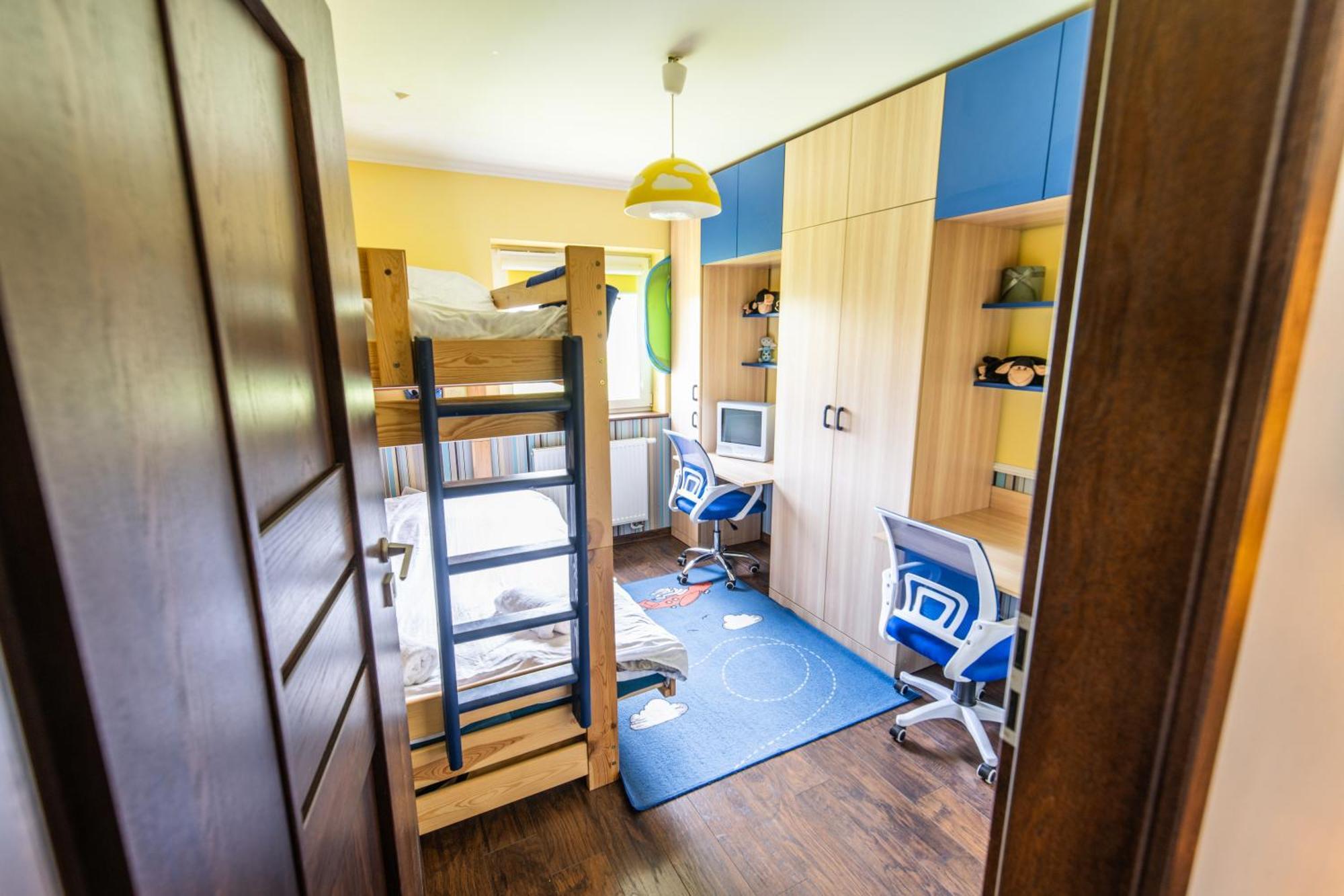 Large Luxury Apartment Величка Екстериор снимка