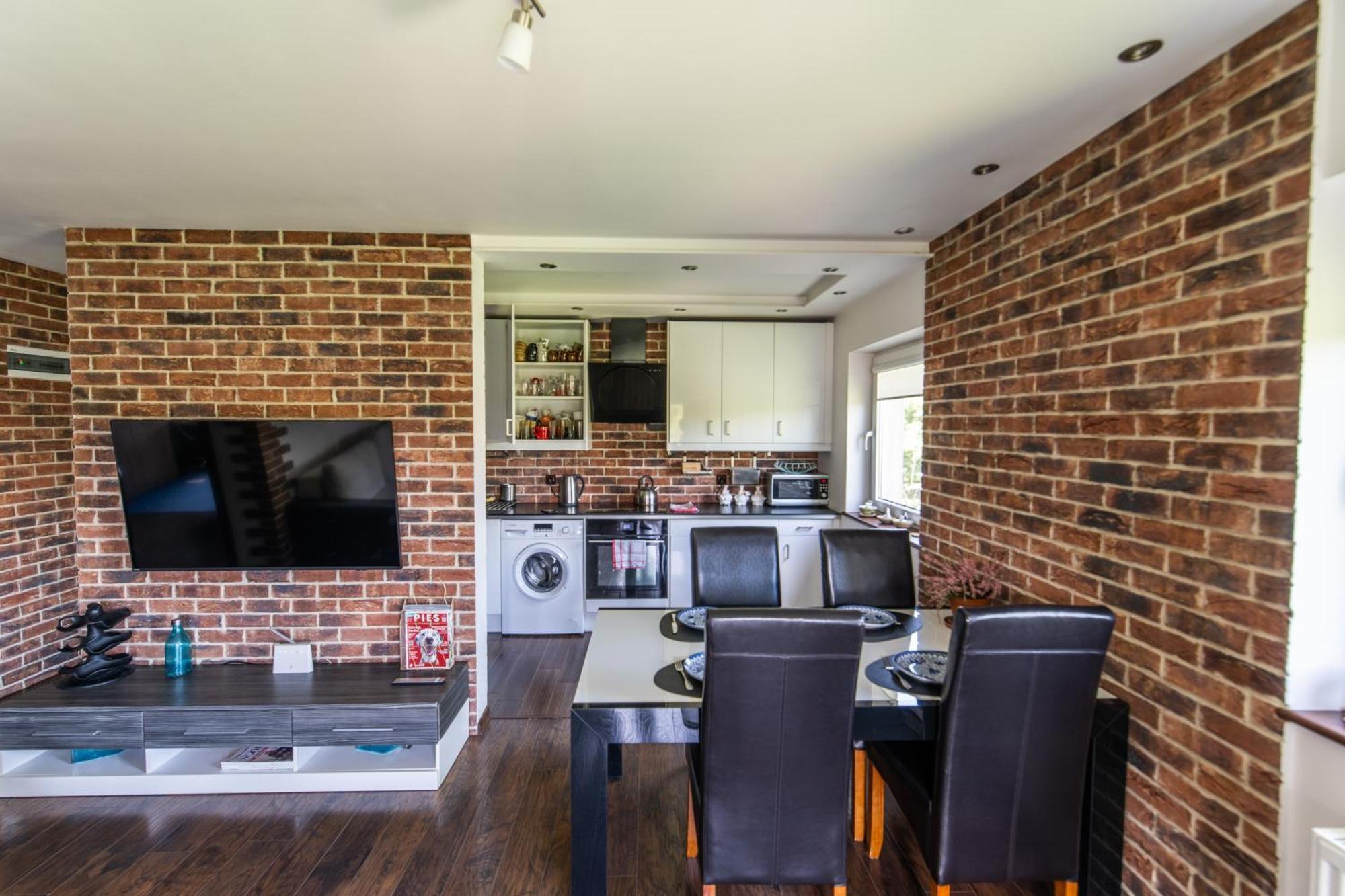 Large Luxury Apartment Величка Екстериор снимка